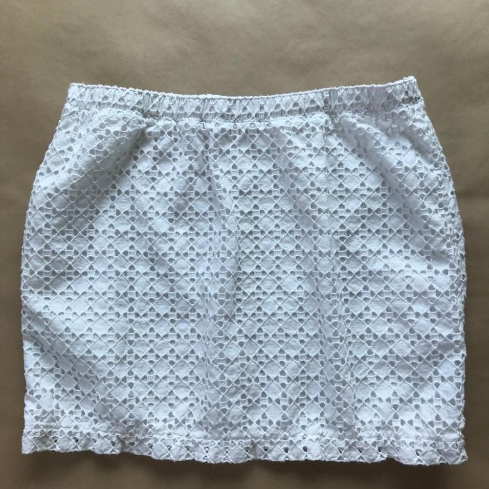 Gap white eyelet skirt